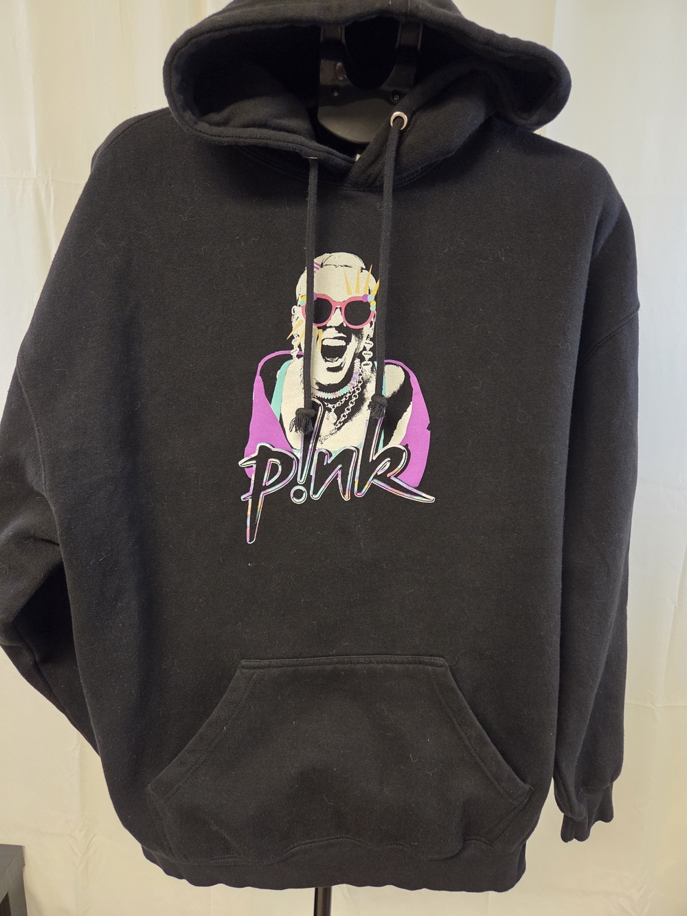 Black Graphic Pullover Hoodie